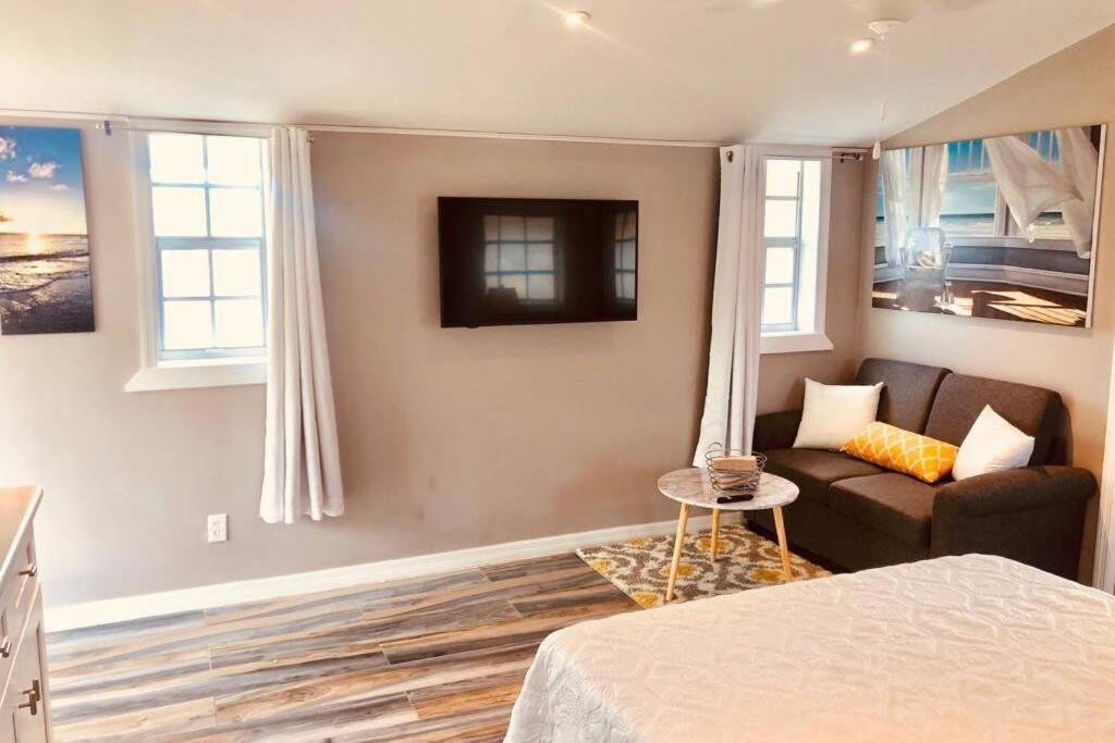 King & Queen Suite #8 Nassau Exterior photo